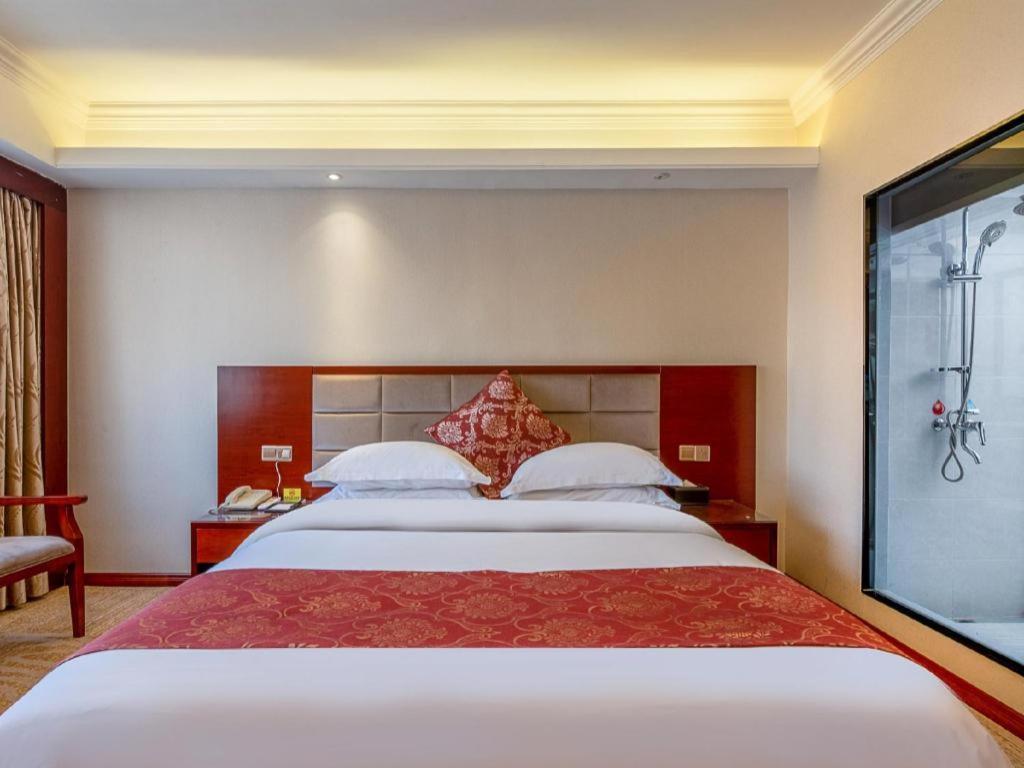 Overseas Chinese Hotel Châu Hải Ngoại thất bức ảnh